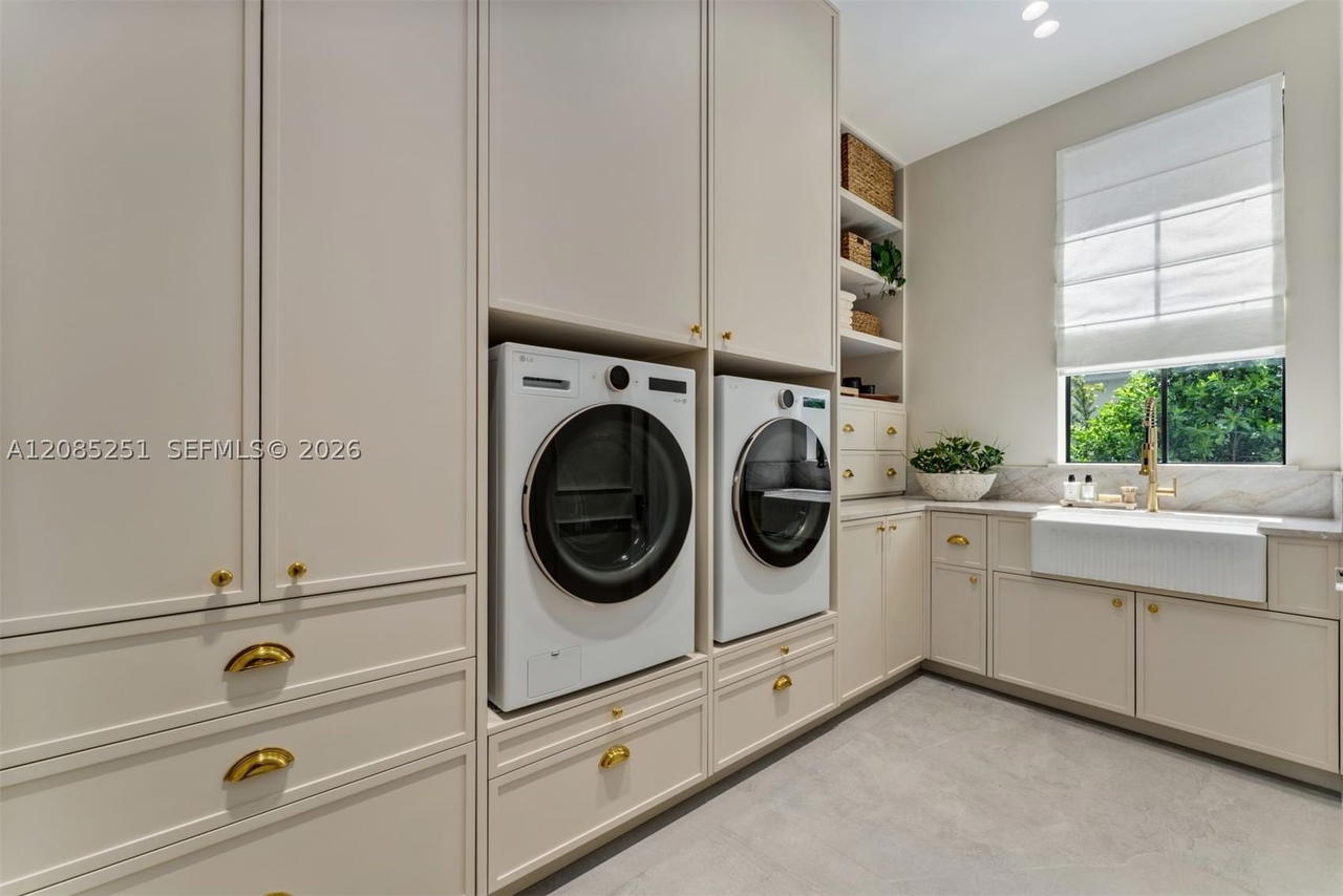 Real estate property located at 418 Castania Ave, Miami-dade, C Gab Riviera Sec Pt 2 Re, Coral Gables, FL