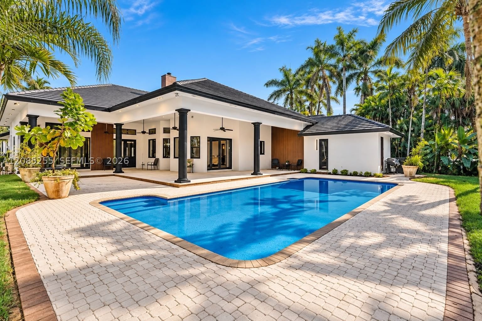 Real estate property located at 11980 Piccadilly Pl, Broward, Valencia Acres, Davie, FL