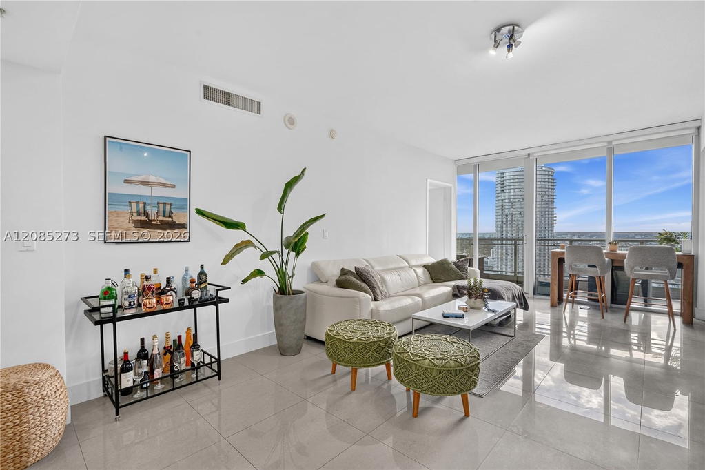 Real estate property located at 92 3rd St #4407, Miami-dade, Mint Condo, Miami, FL