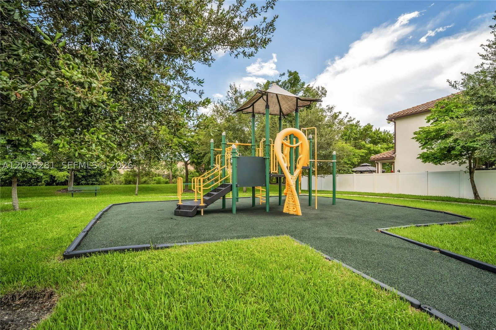 Real estate property located at 5104 47th St, Broward, Central Parc South, Tamarac, FL