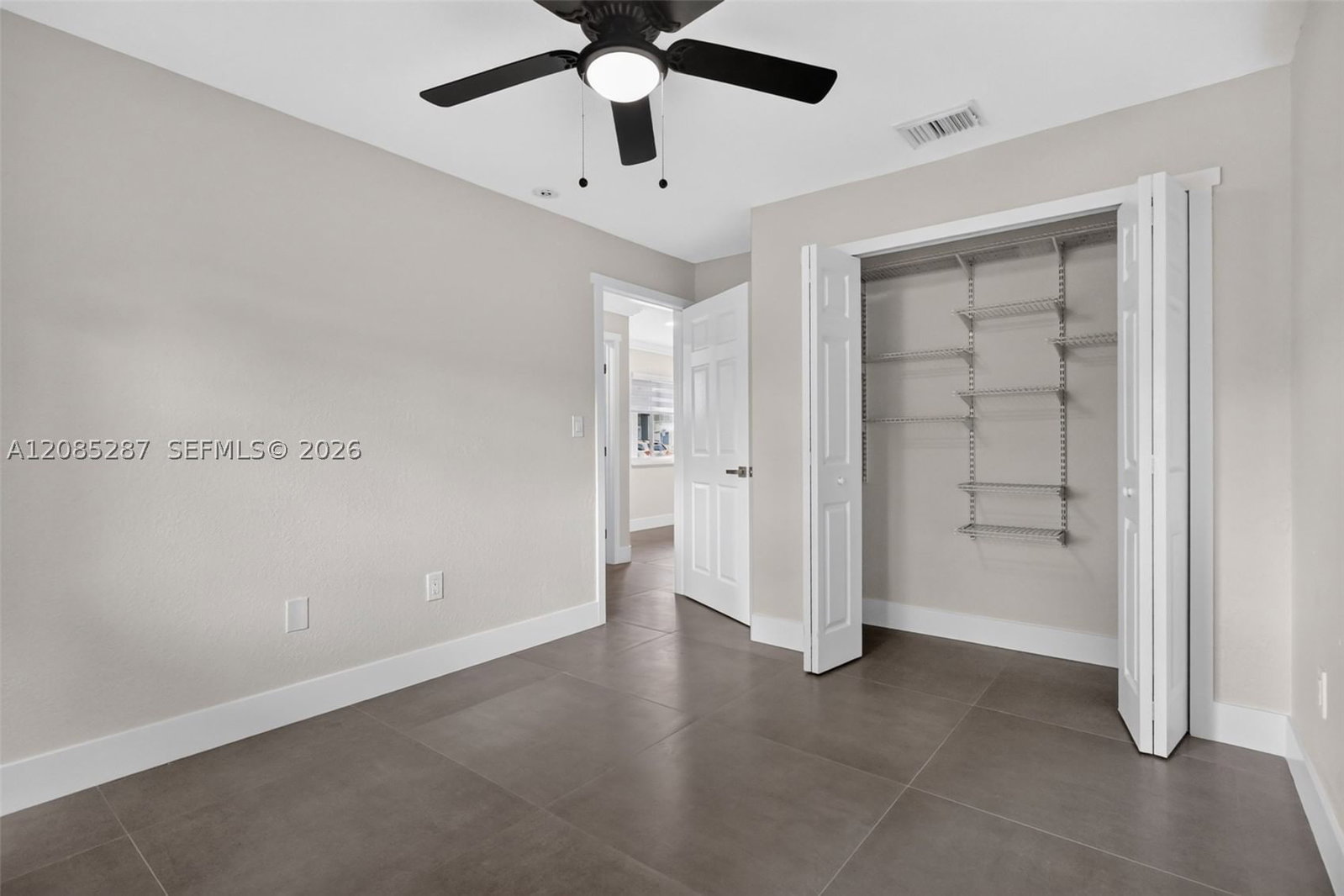 Real estate property located at 5775 109th Ave #13, Miami-dade, Doral Grand Condo, Doral, FL