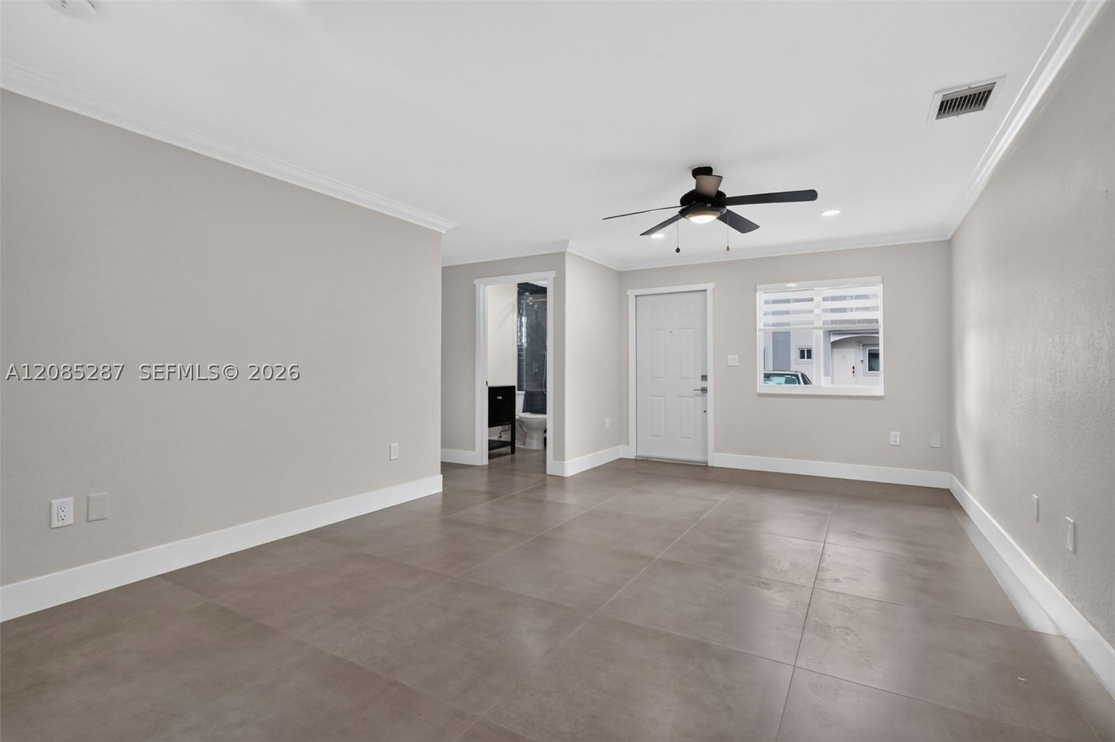 Real estate property located at 5775 109th Ave #13, Miami-dade, Doral Grand Condo, Doral, FL