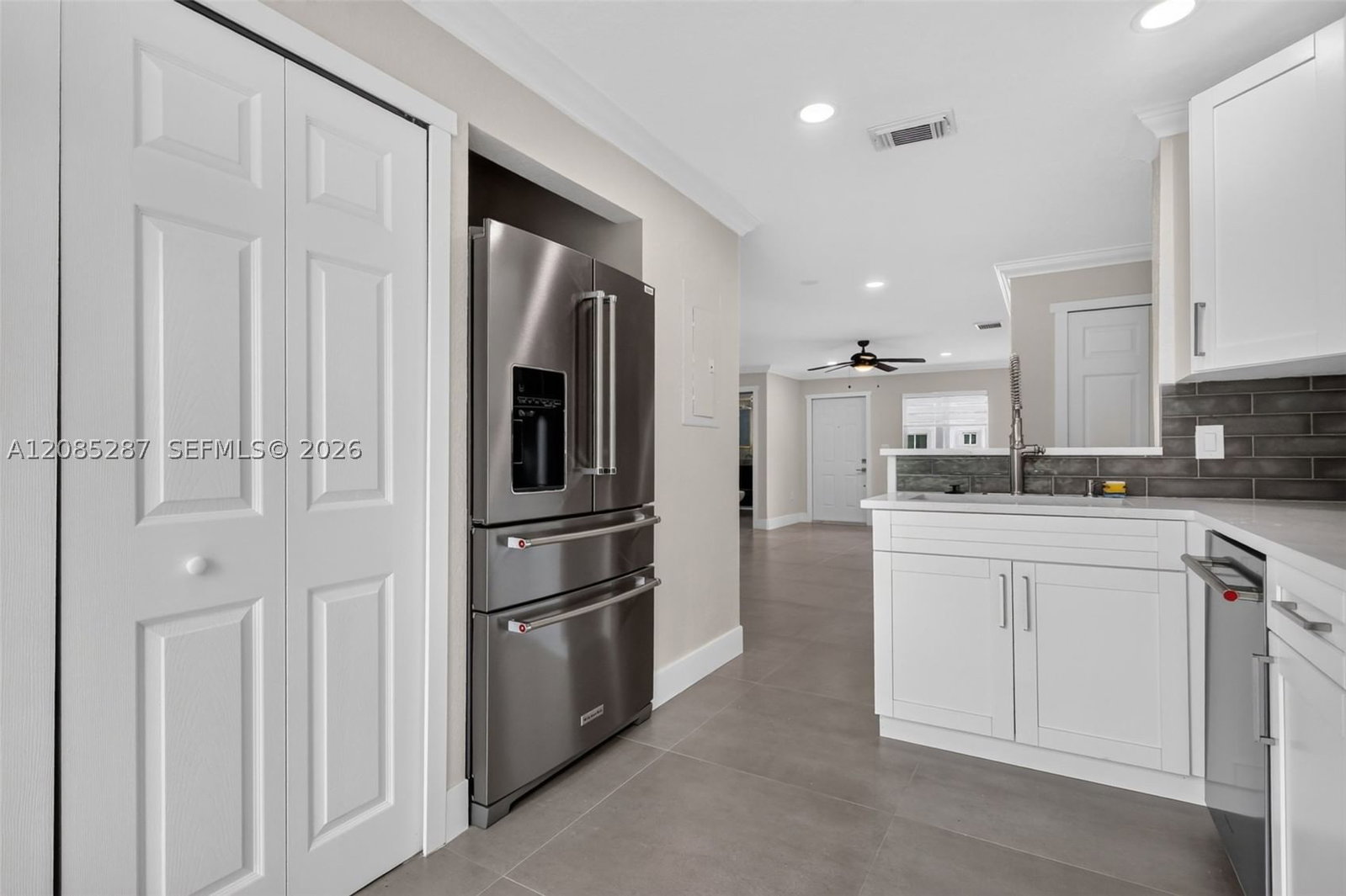 Real estate property located at 5775 109th Ave #13, Miami-dade, Doral Grand Condo, Doral, FL