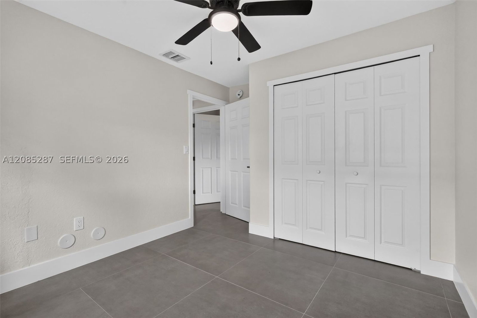 Real estate property located at 5775 109th Ave #13, Miami-dade, Doral Grand Condo, Doral, FL