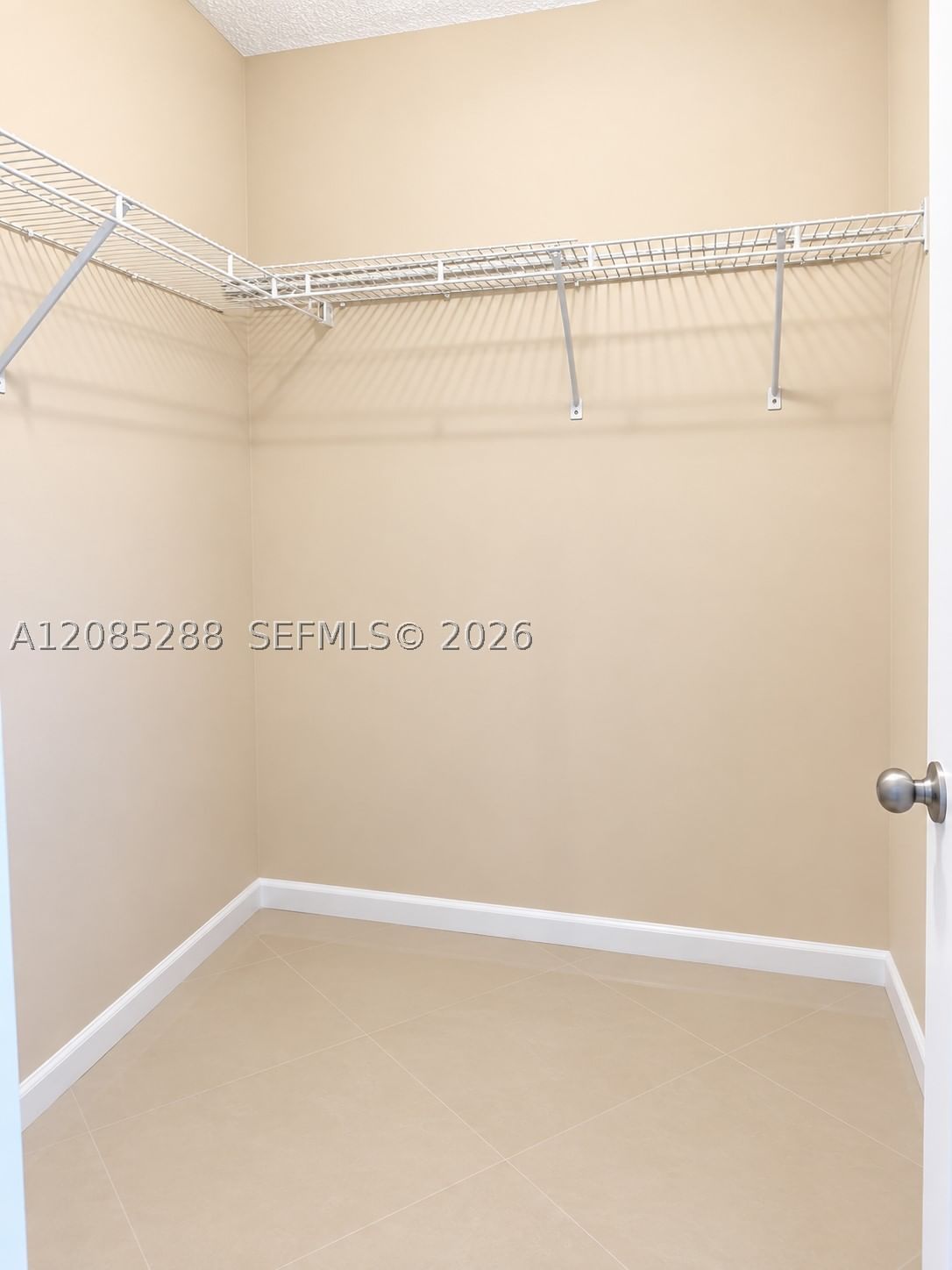 Real estate property located at 6976 39th St G205, Broward, Courtyards At Davie Condo, Davie, FL