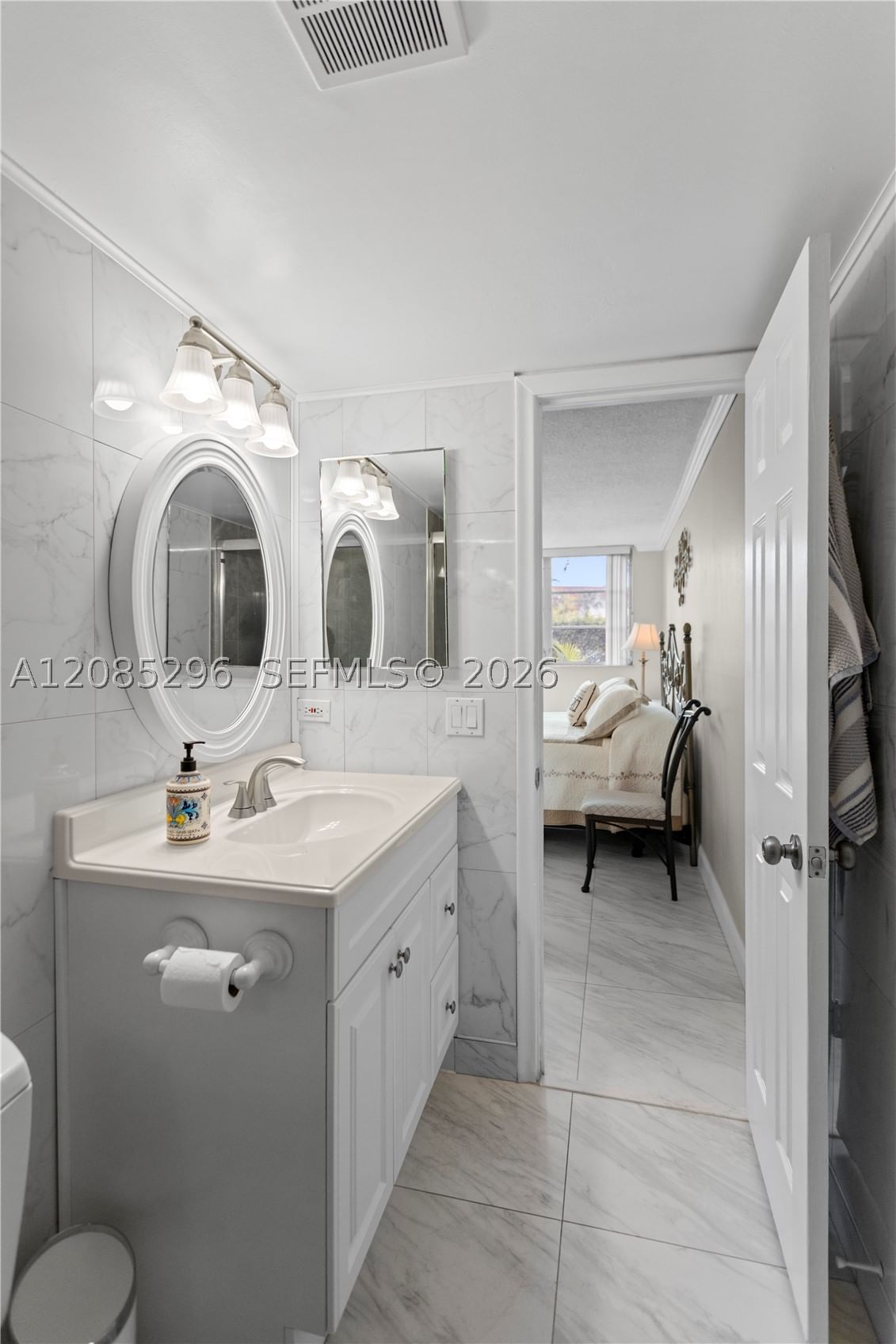 Real estate property located at 691 Hollybrook Dr #26-105, Broward, Hollybrook Golf And, Pembroke Pines, FL
