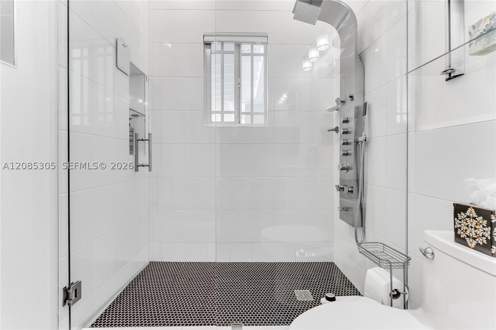 Real estate property located at 3719 Sheridan Ave, Miami-dade, Orchard Sub 2 & 3, Miami Beach, FL