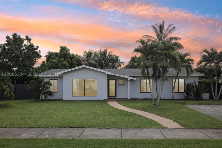 Real estate property located at 10451 125th Ave, Miami-dade, Devon-aire Estates Sec 3, Miami, FL