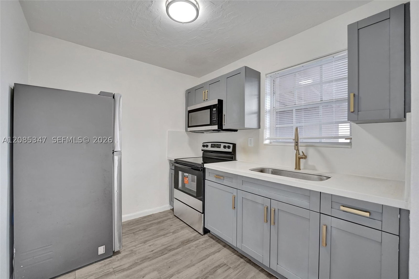 Real estate property located at 3751 25th St, Broward, Lauderdale Lakes East Gat, Lauderdale Lakes, FL