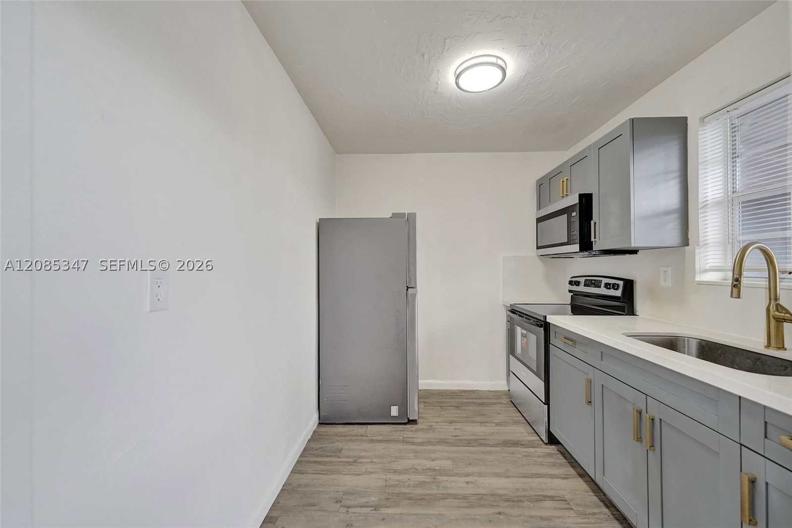Real estate property located at 3751 25th St, Broward, Lauderdale Lakes East Gat, Lauderdale Lakes, FL