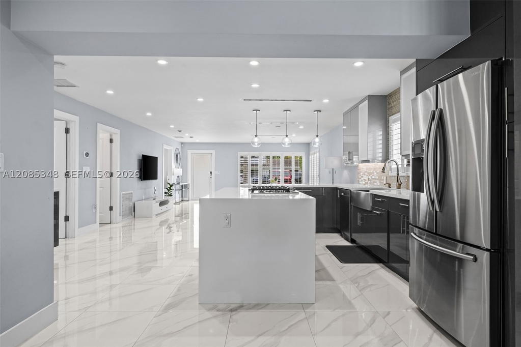 Real estate property located at 1239 Washington St, Broward, Hollywood Lakes Section, Hollywood, FL