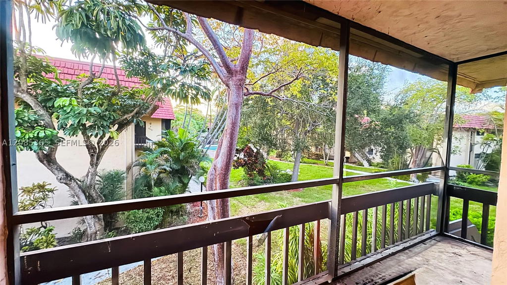 Real estate property located at 780 199th St #206E, Miami-dade, Northlake Vlg At Calif Cl, North Miami Beach, FL
