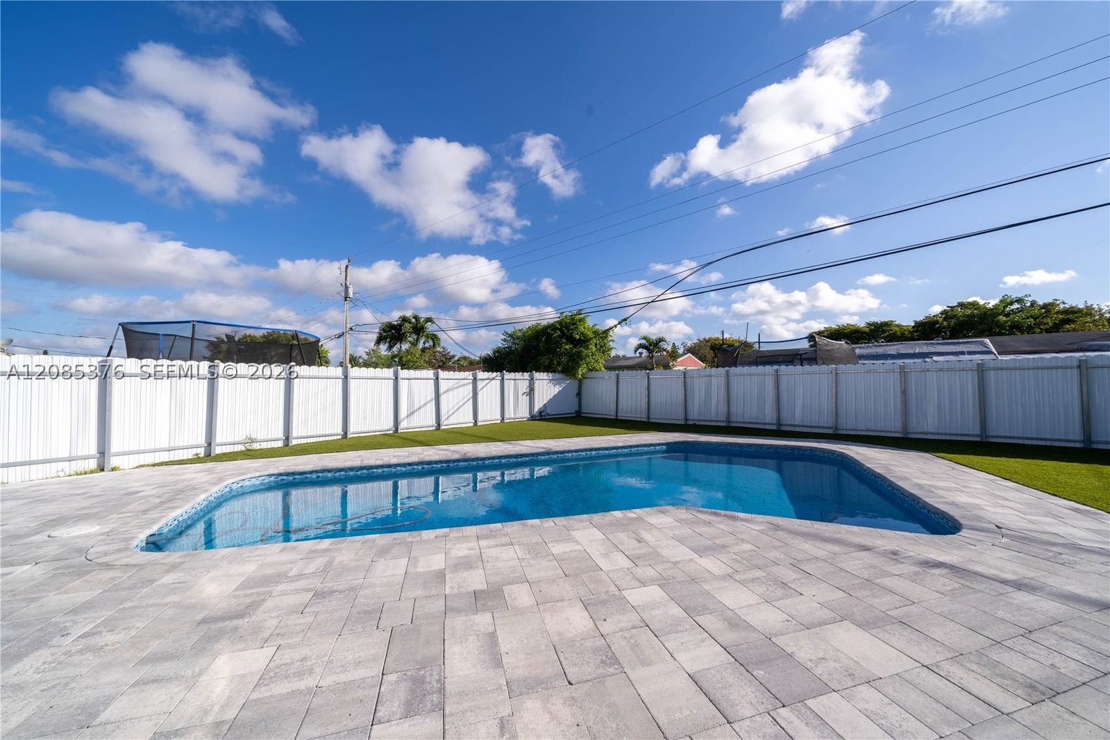 Real estate property located at 1650 63rd Ter, Broward, Broadview Country Club Es, North Lauderdale, FL