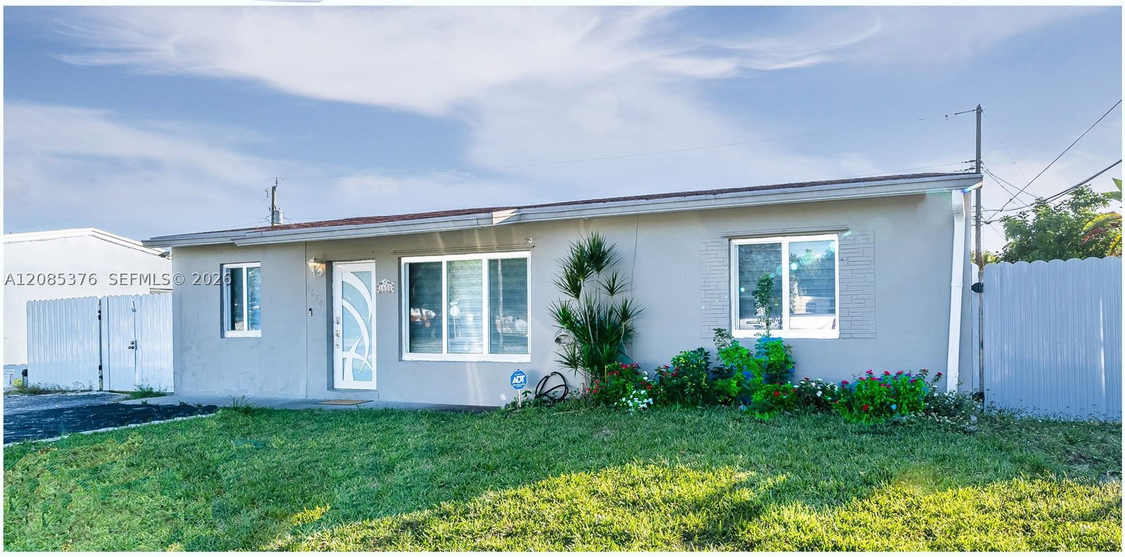 Real estate property located at 1650 63rd Ter, Broward, Broadview Country Club Es, North Lauderdale, FL