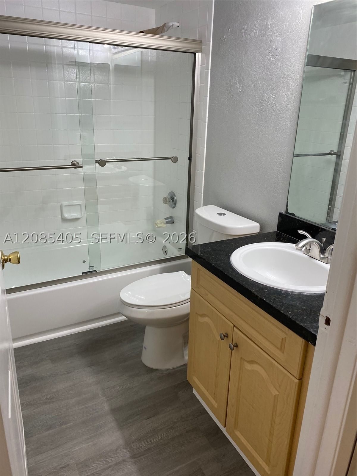 Real estate property located at 9981 Nob Hill Ct #9981, Broward, Villas De Venezia Condo, Sunrise, FL