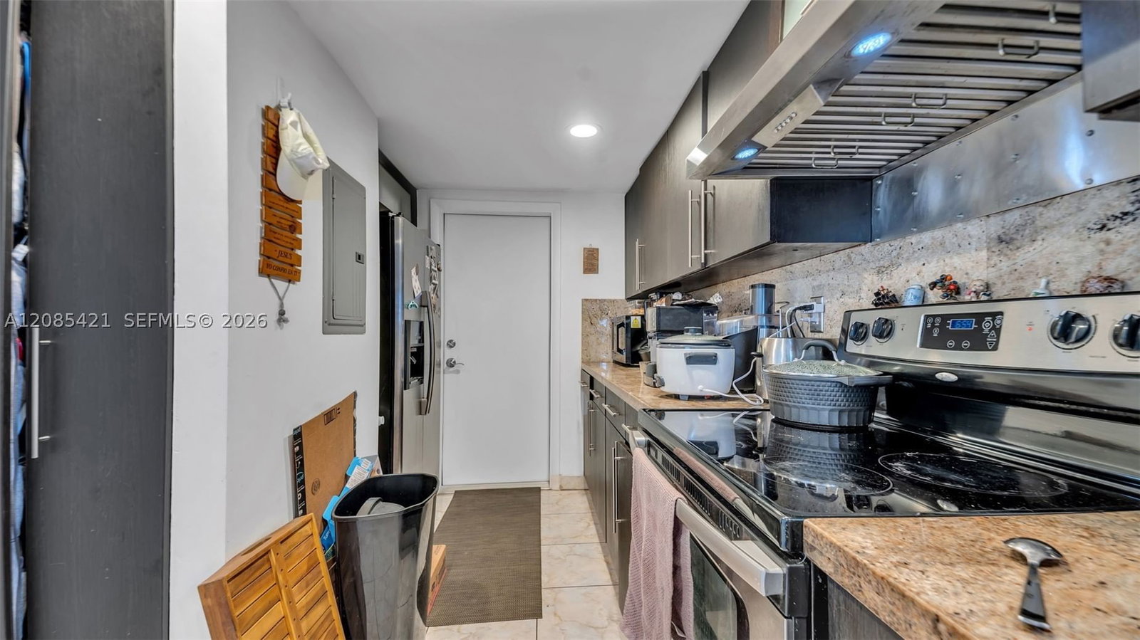 Real estate property located at 8001 Crespi Blvd #4B, Miami-dade, Domino One Condo, Miami Beach, FL