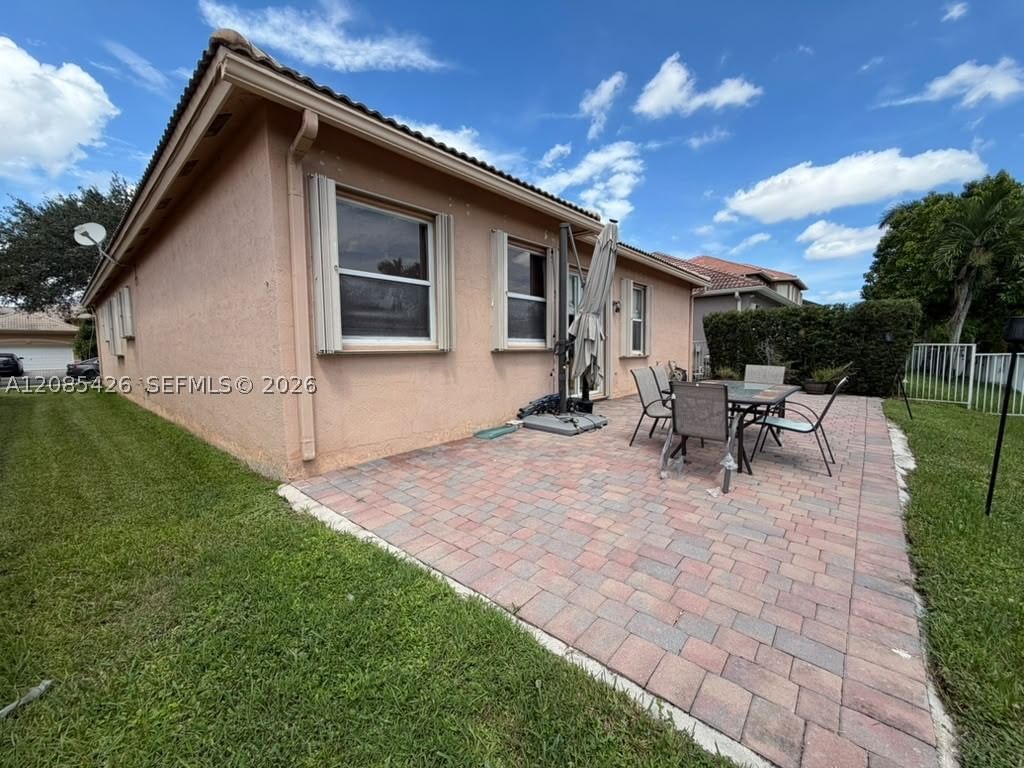 Real estate property located at 13374 30th St, Broward, Pod 10 At Monarch Lakes, Miramar, FL