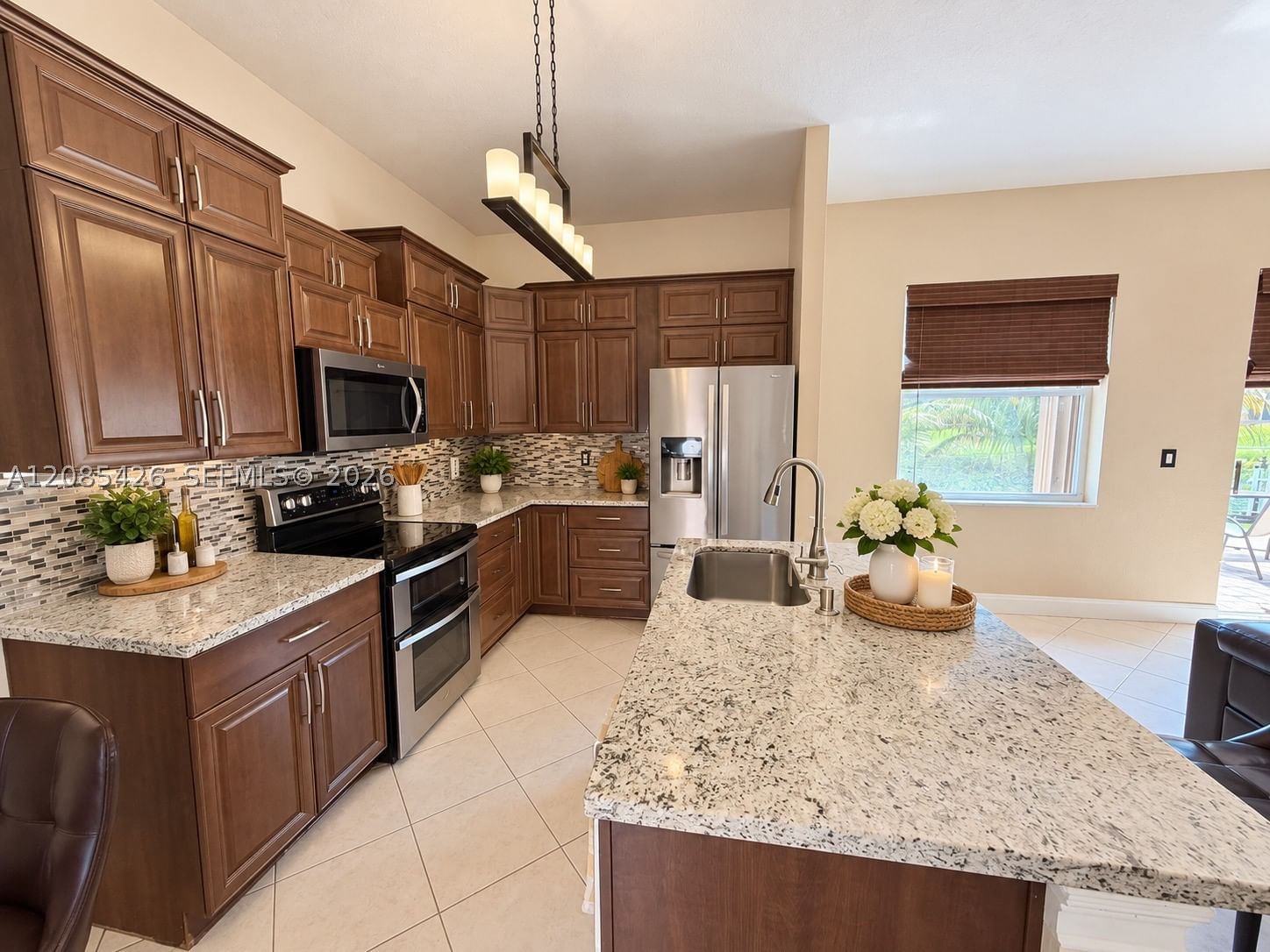 Real estate property located at 13374 30th St, Broward, Pod 10 At Monarch Lakes, Miramar, FL