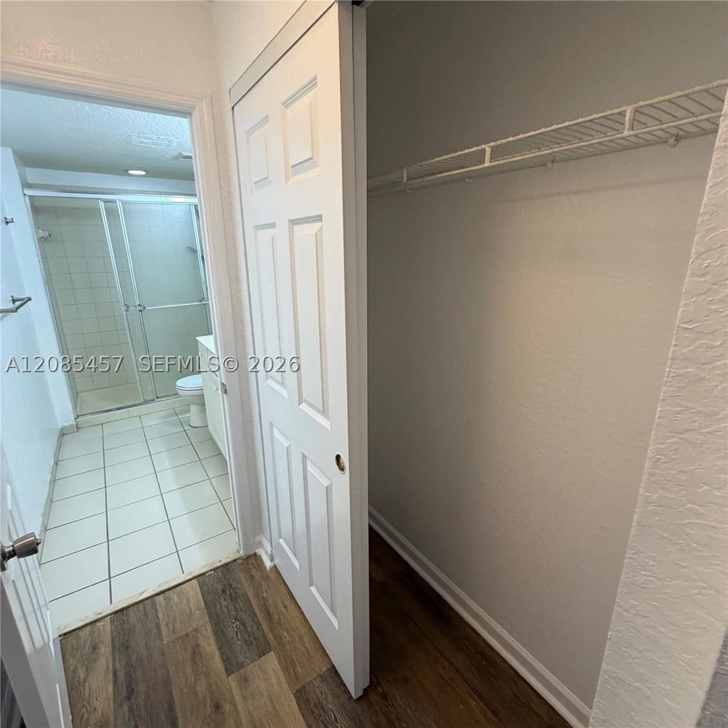Real estate property located at 1965 Freeport Ln #1965, Palm Beach, Marsh Harbour 49 Condo, Riviera Beach, FL