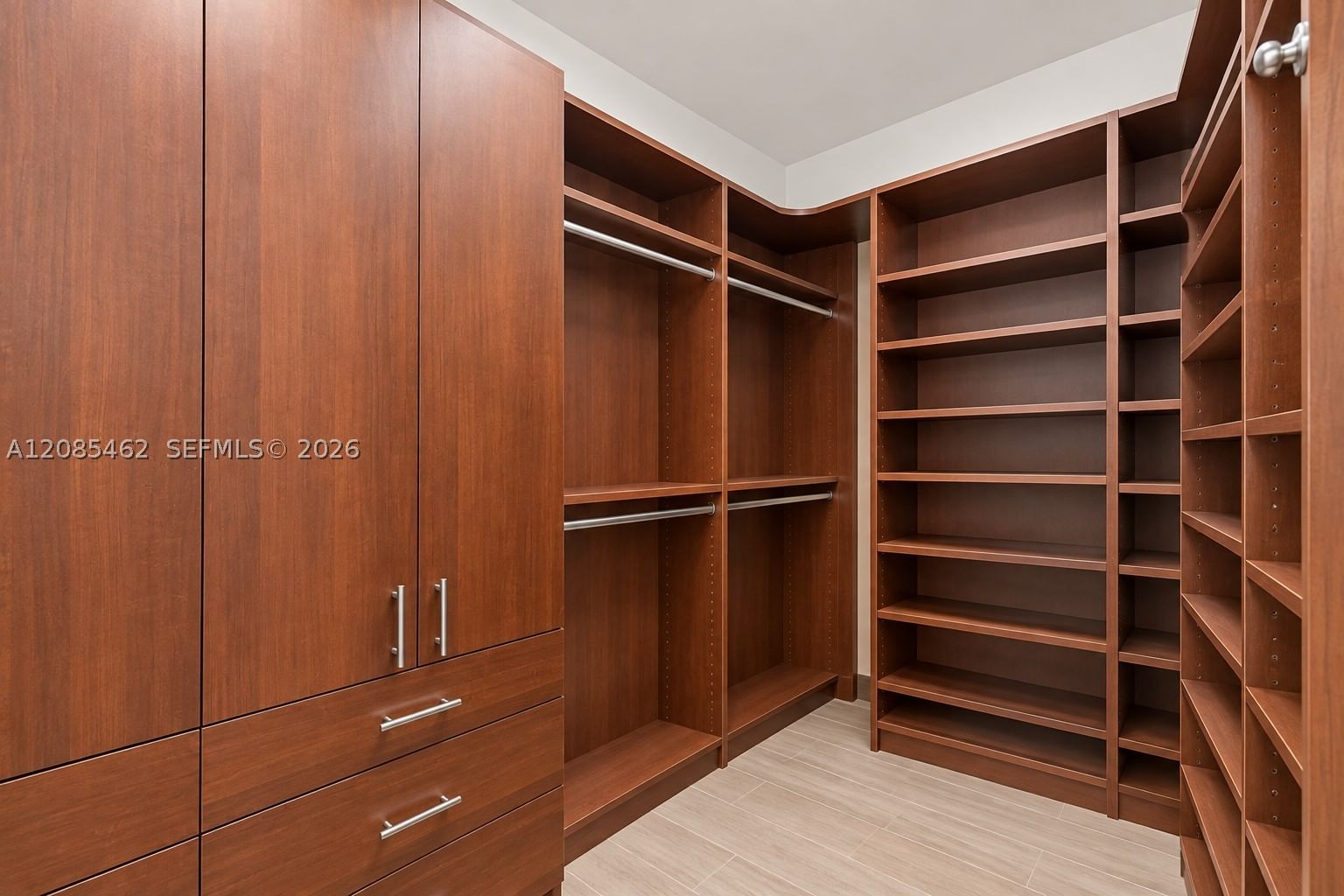 Real estate property located at 6000 Island Blvd #2104, Miami-dade, Bellamare @ Williams Isla, Aventura, FL