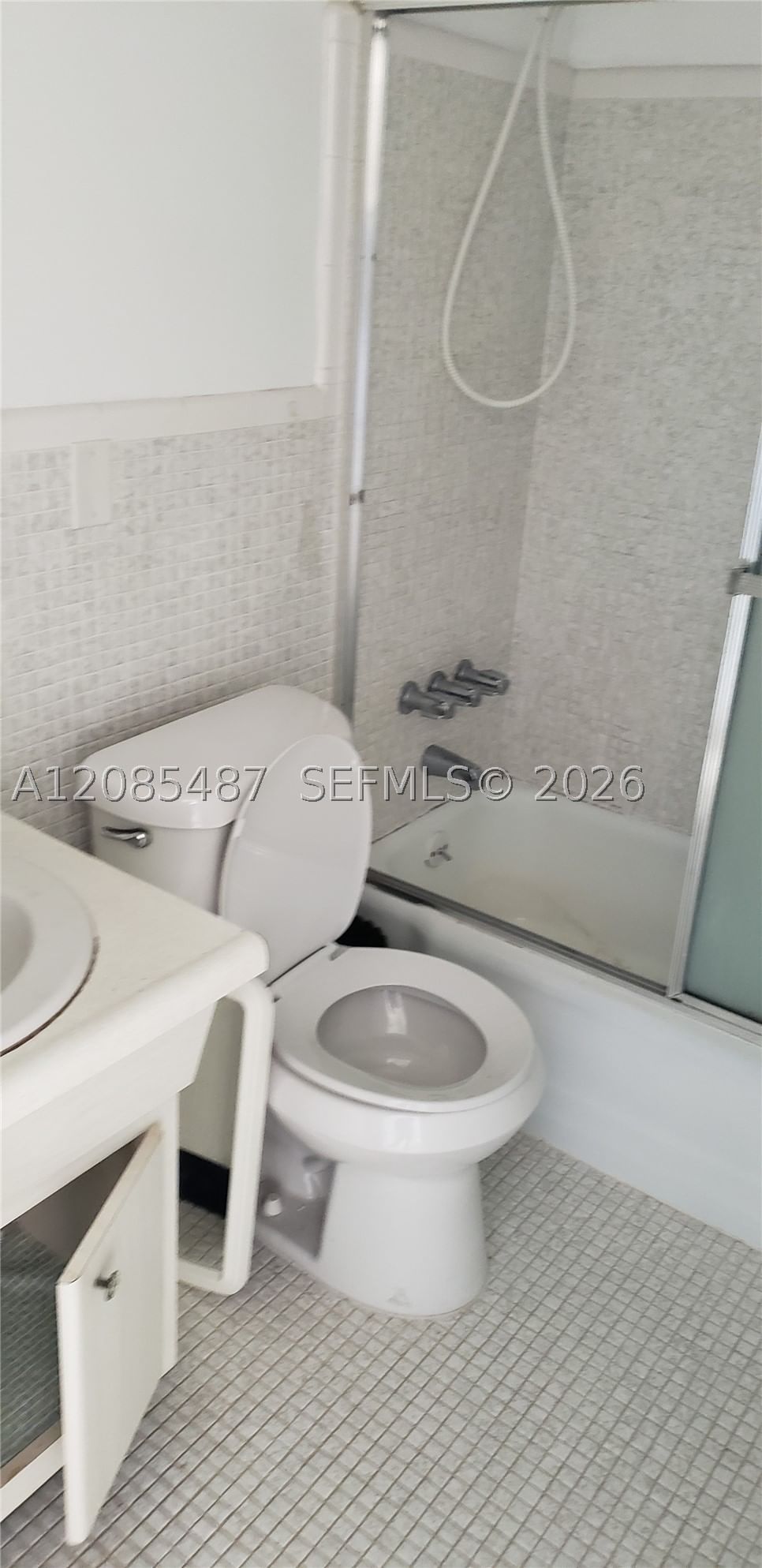 Real estate property located at 467 Golden Isles Dr #306, Broward, Envoy North Condo, Hallandale Beach, FL