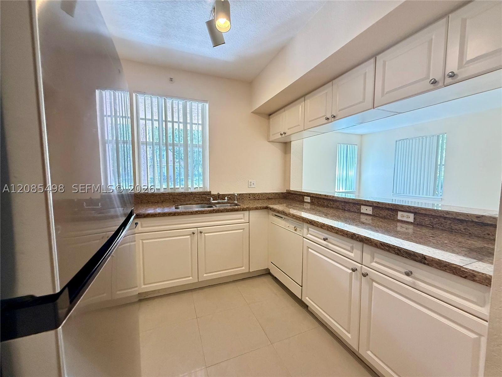 Real estate property located at 6796 Sample Rd #6796, Broward, Cypress Pointe At Coral S, Coral Springs, FL