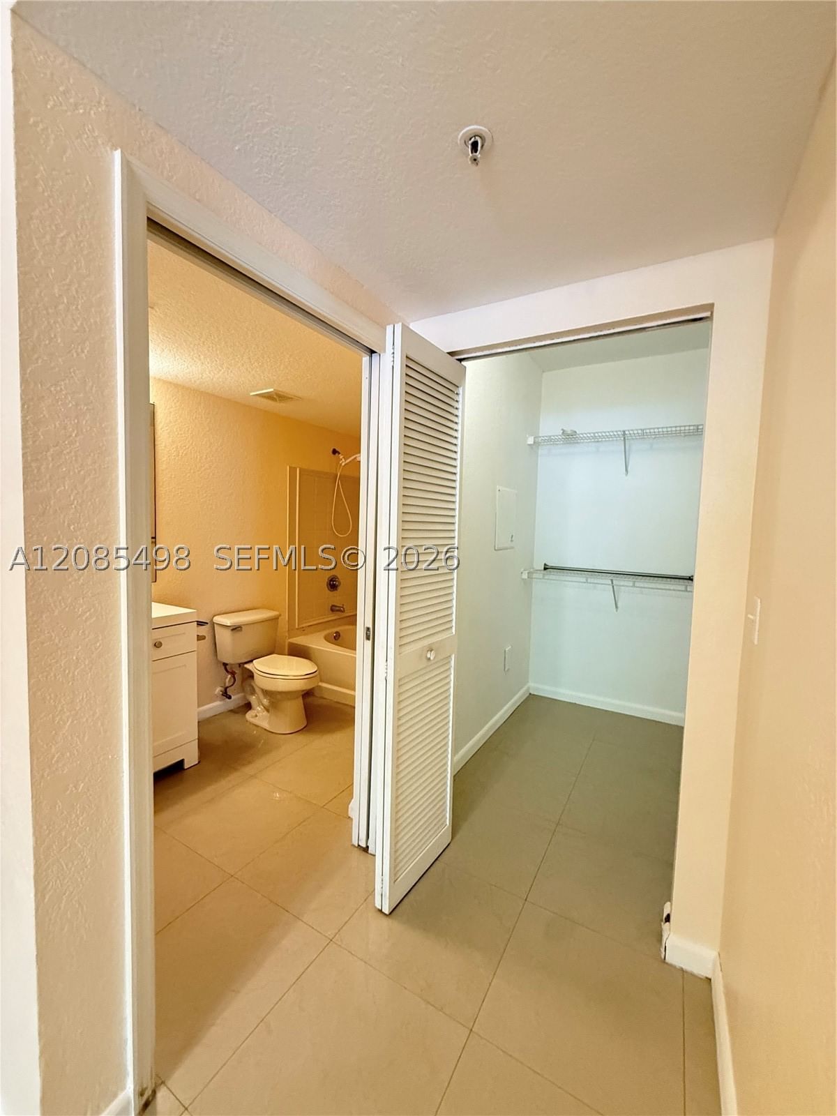 Real estate property located at 6796 Sample Rd #6796, Broward, Cypress Pointe At Coral S, Coral Springs, FL