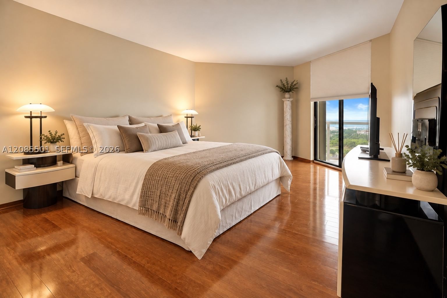 Real estate property located at 19500 Turnberry Way #23C, Miami-dade, Marina Tower Condo, Aventura, FL