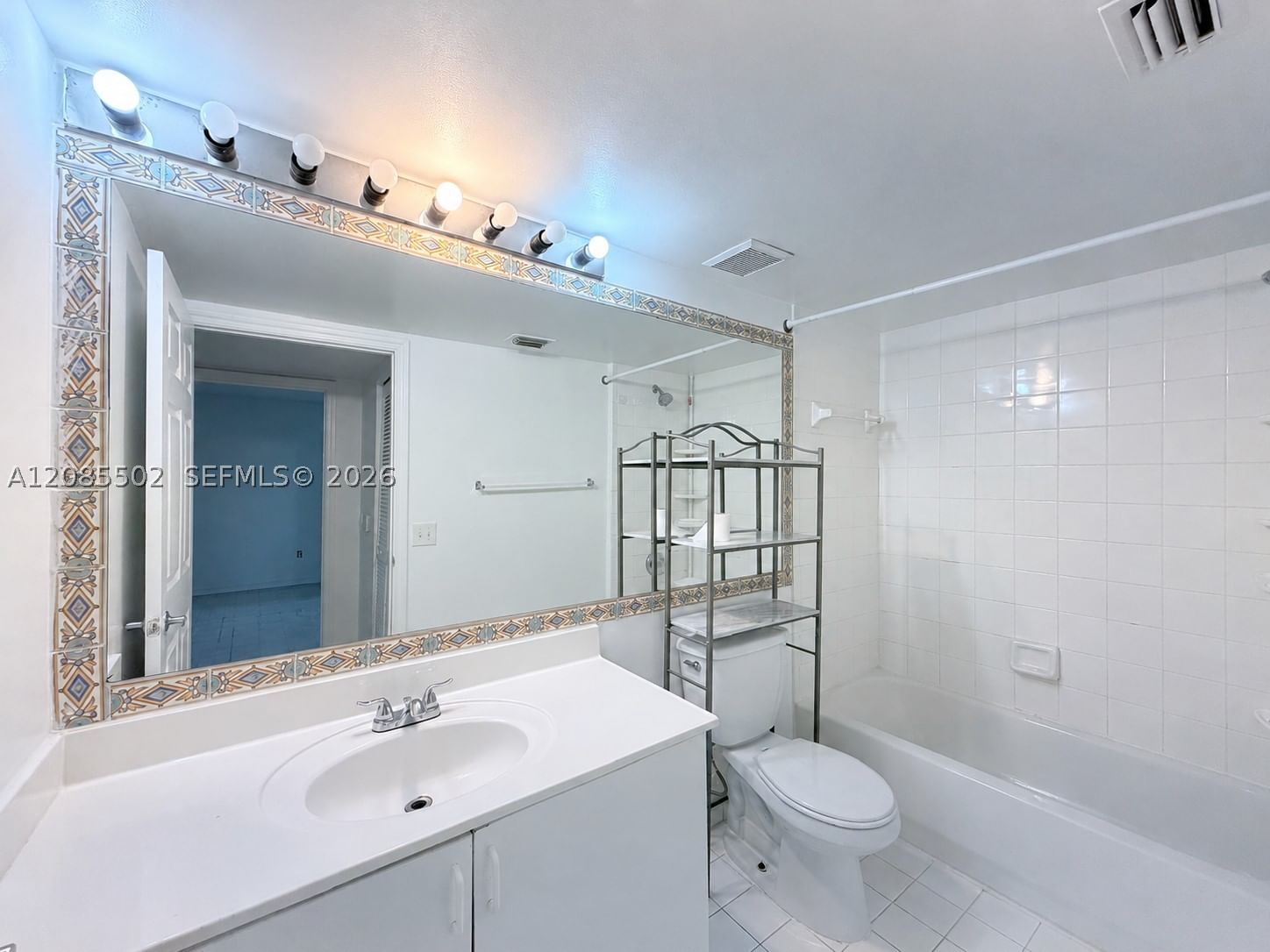 Real estate property located at 9645 1st Ct #1-110, Broward, La Via Condo, Pembroke Pines, FL