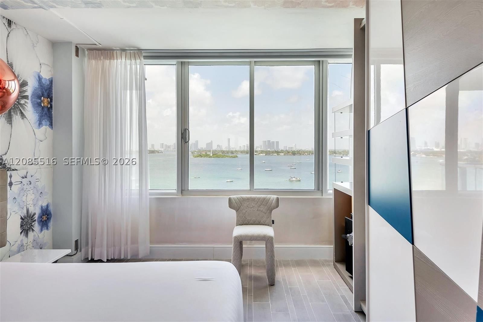 Real estate property located at 1100 West Ave #1020, Miami-dade, 1100 West Condo, Miami Beach, FL