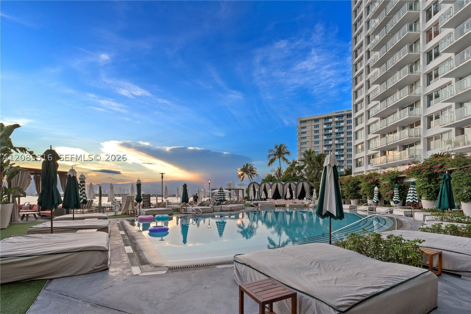 Real estate property located at 1100 West Ave #1020, Miami-dade, 1100 West Condo, Miami Beach, FL