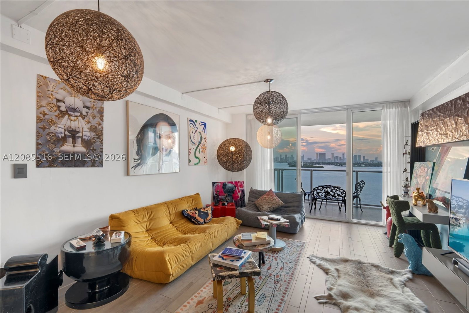 Real estate property located at 1100 West Ave #1020, Miami-dade, 1100 West Condo, Miami Beach, FL