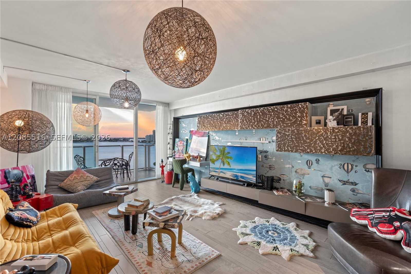 Real estate property located at 1100 West Ave #1020, Miami-dade, 1100 West Condo, Miami Beach, FL