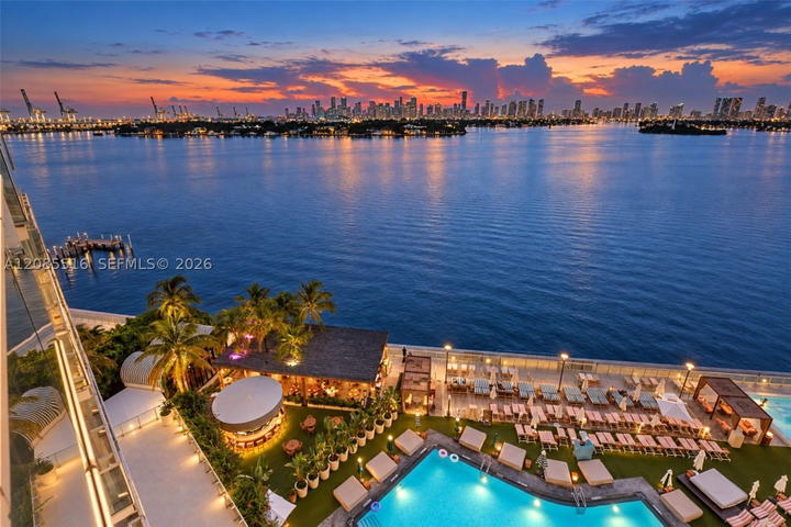 Real estate property located at 1100 West Ave #1020, Miami-dade, 1100 West Condo, Miami Beach, FL