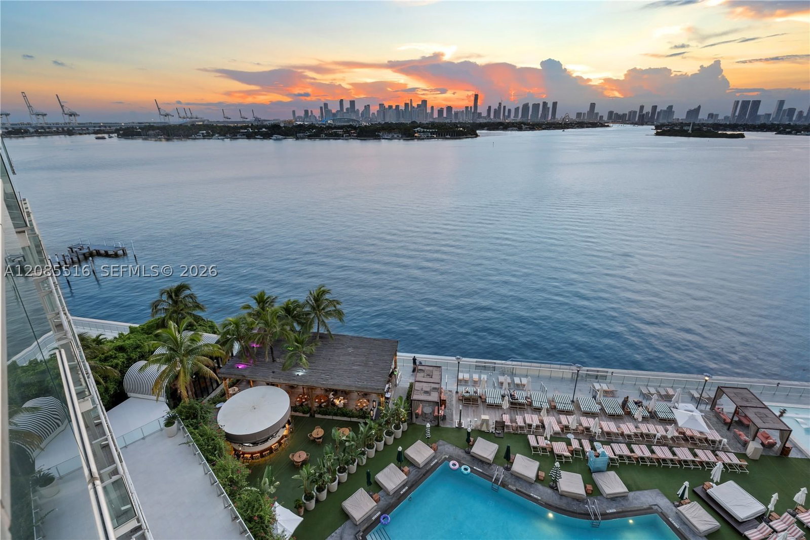 Real estate property located at 1100 West Ave #1020, Miami-dade, 1100 West Condo, Miami Beach, FL
