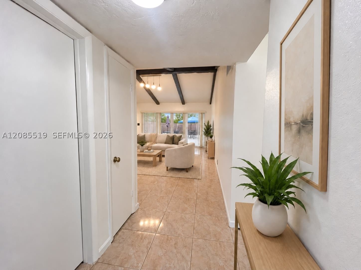 Real estate property located at 12570 117th Ln, Miami-dade, Devon-aire Villas Sec 6, Miami, FL