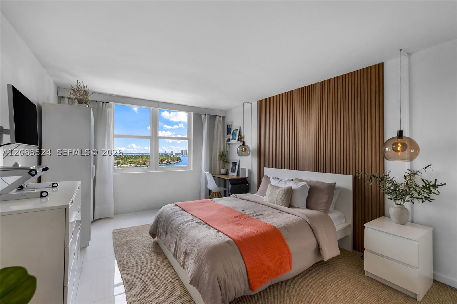 Real estate property located at 6770 Indian Creek Dr #11E, Miami-dade, Aquasol Condo, Miami Beach, FL