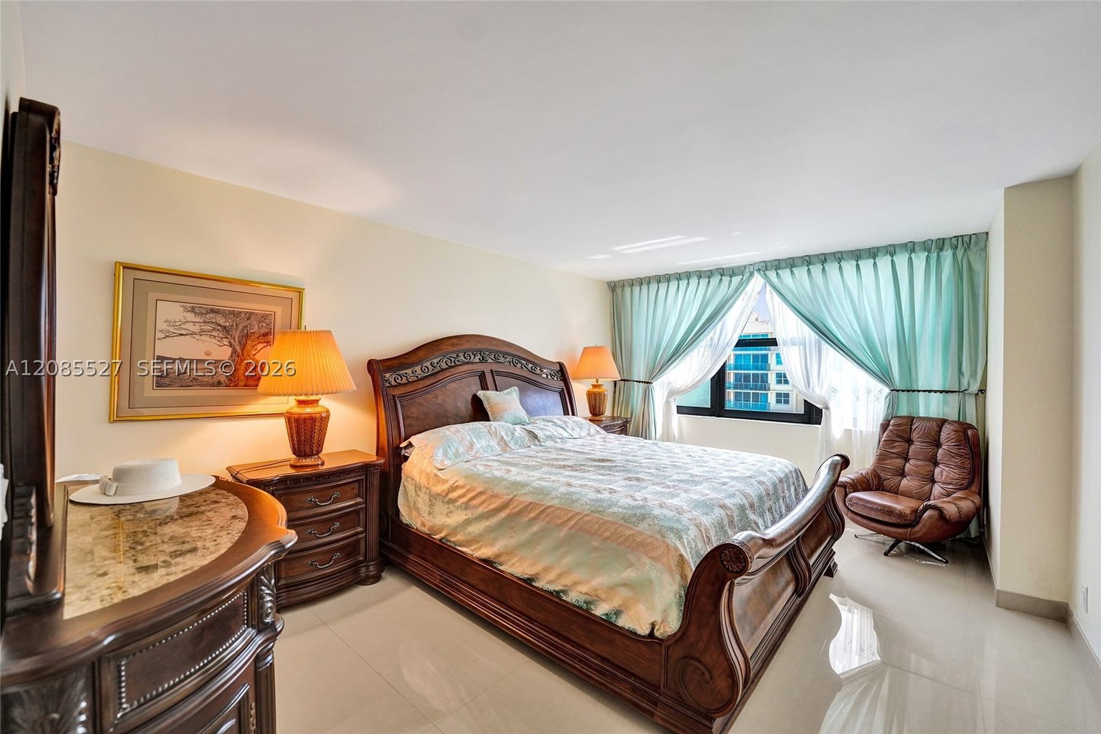 Real estate property located at 2301 Ocean Dr #1608, Broward, Catania Condo, Hollywood, FL