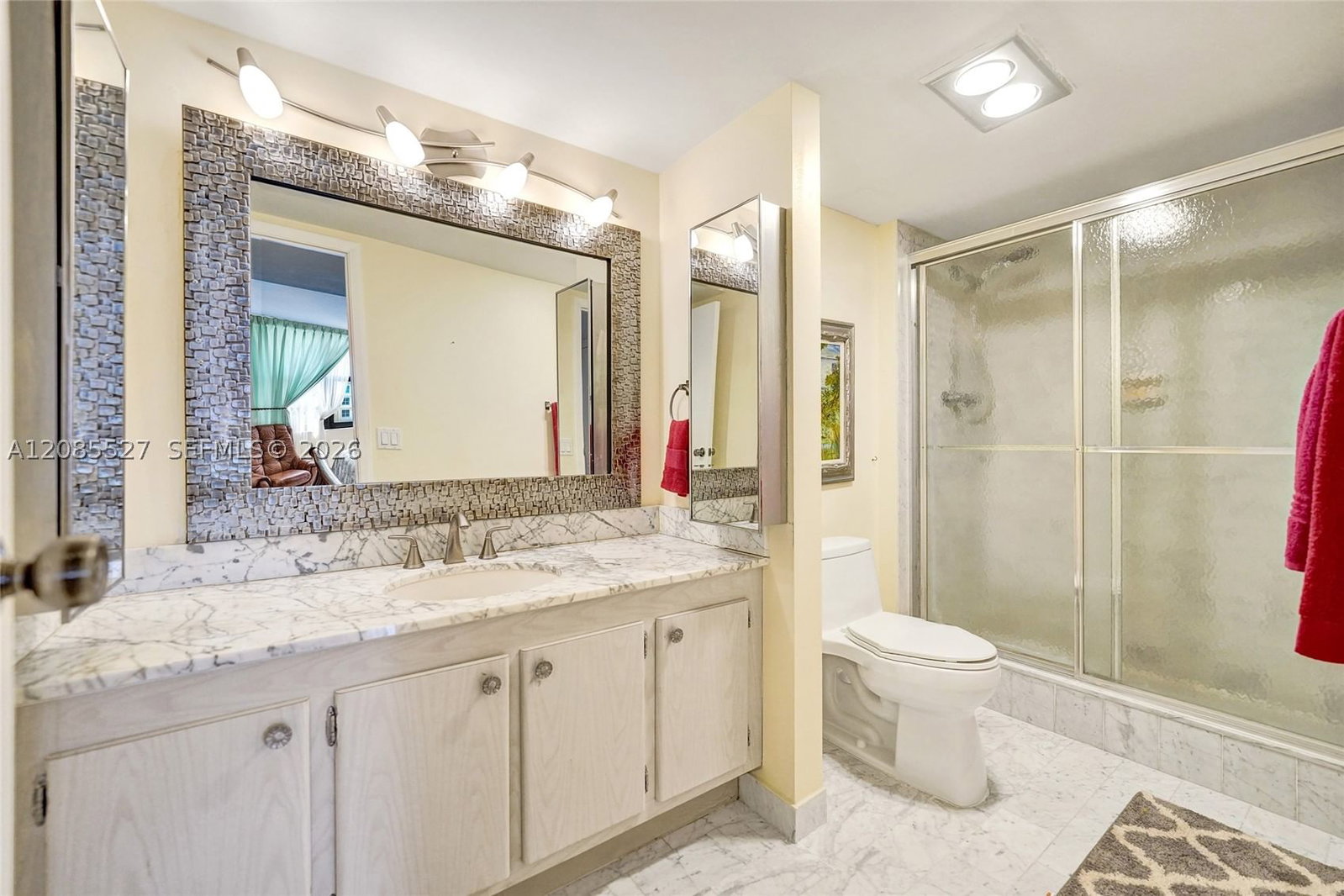 Real estate property located at 2301 Ocean Dr #1608, Broward, Catania Condo, Hollywood, FL