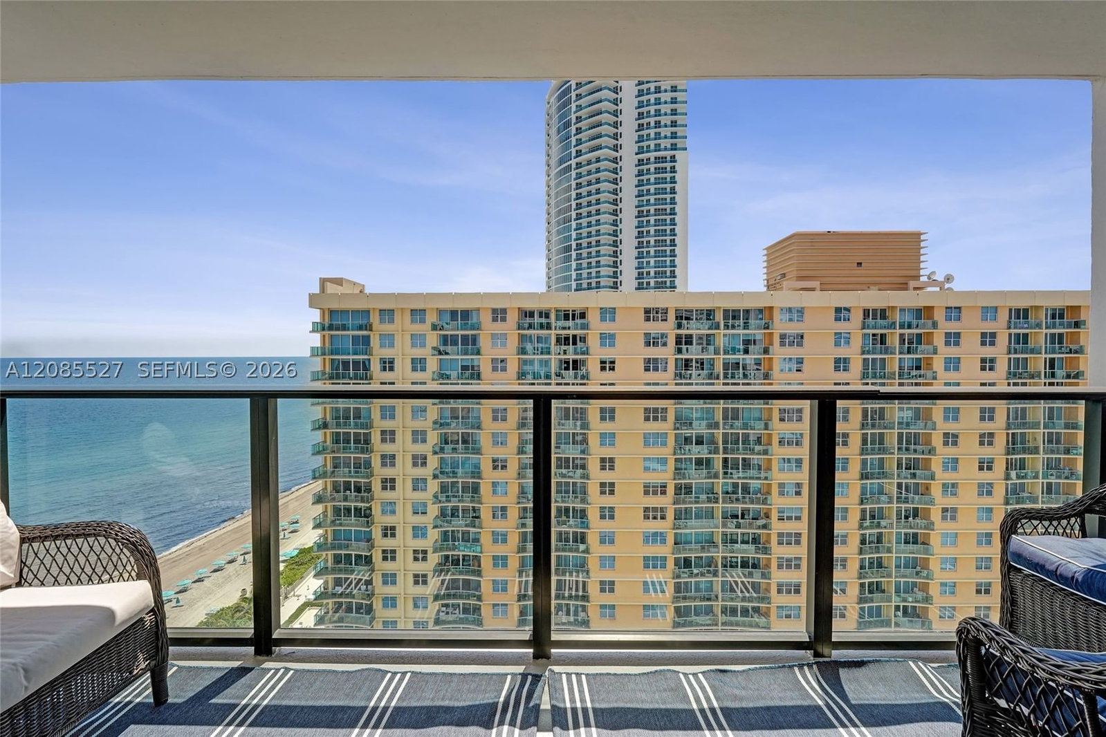 Real estate property located at 2301 Ocean Dr #1608, Broward, Catania Condo, Hollywood, FL