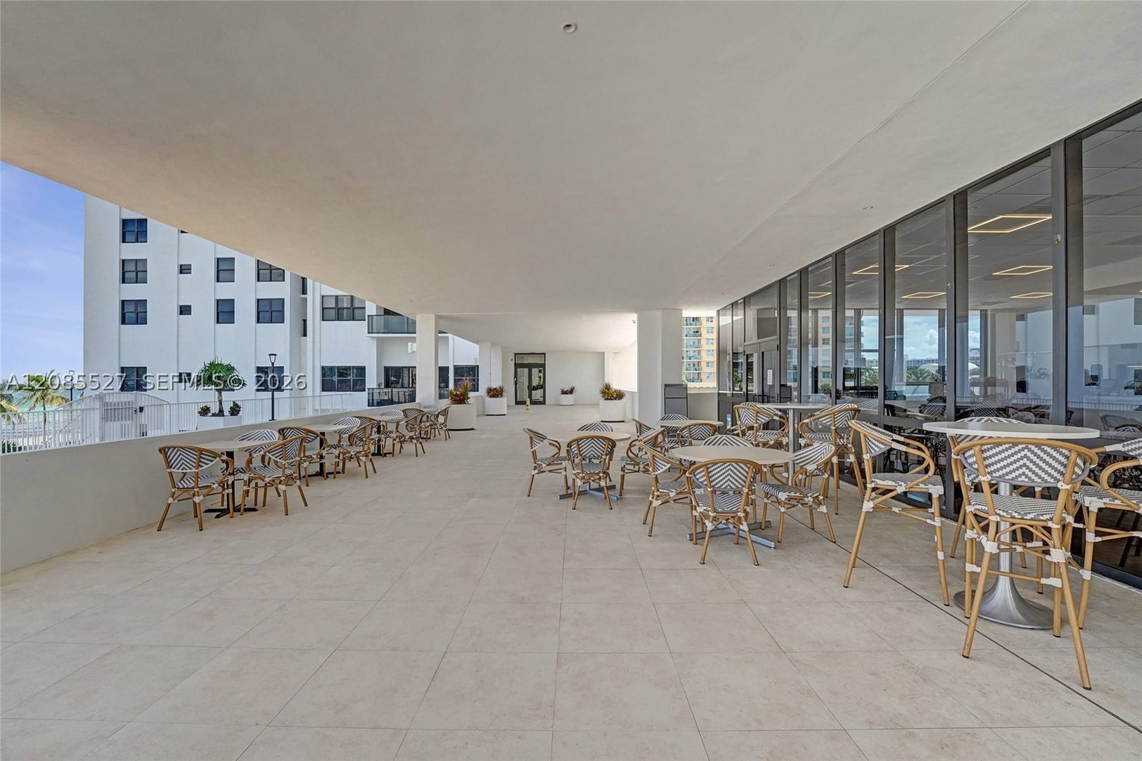 Real estate property located at 2301 Ocean Dr #1608, Broward, Catania Condo, Hollywood, FL