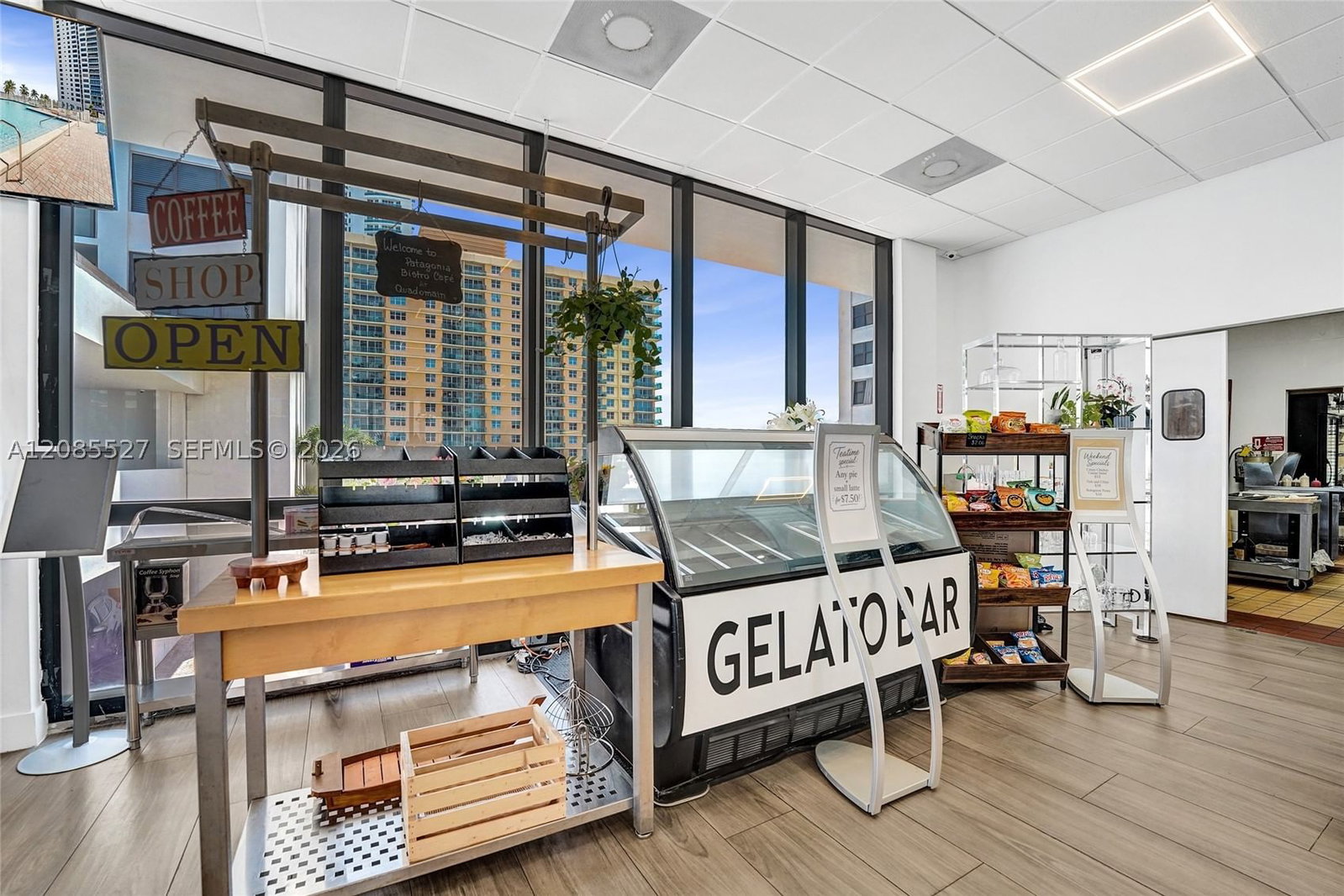 Real estate property located at 2301 Ocean Dr #1608, Broward, Catania Condo, Hollywood, FL
