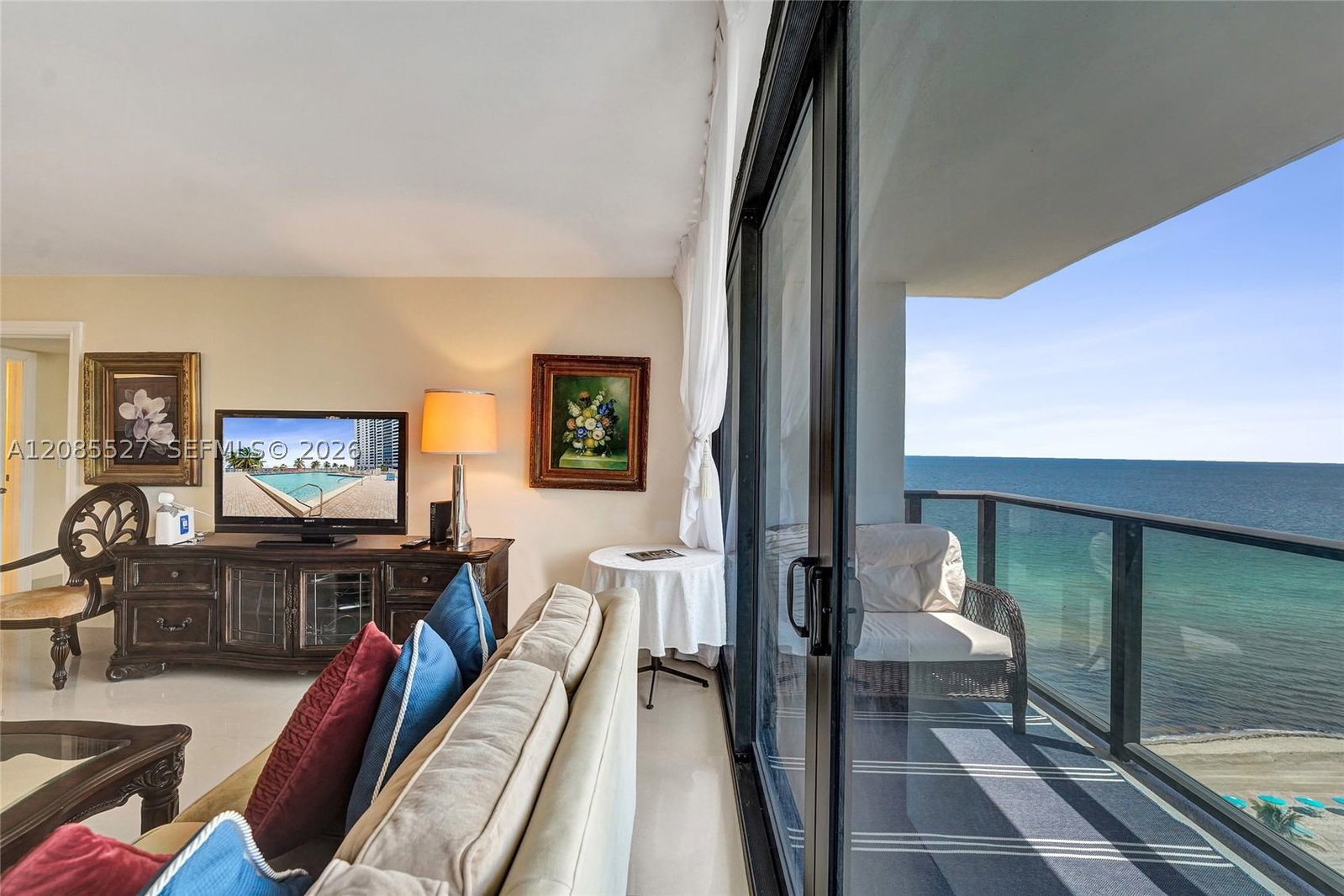 Real estate property located at 2301 Ocean Dr #1608, Broward, Catania Condo, Hollywood, FL