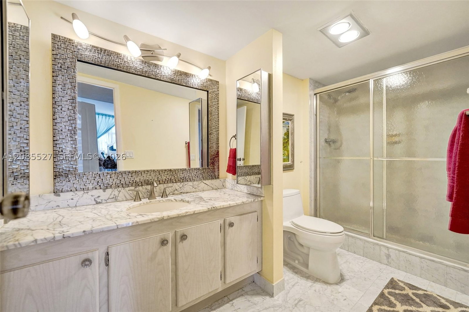 Real estate property located at 2301 Ocean Dr #1608, Broward, Catania Condo, Hollywood, FL
