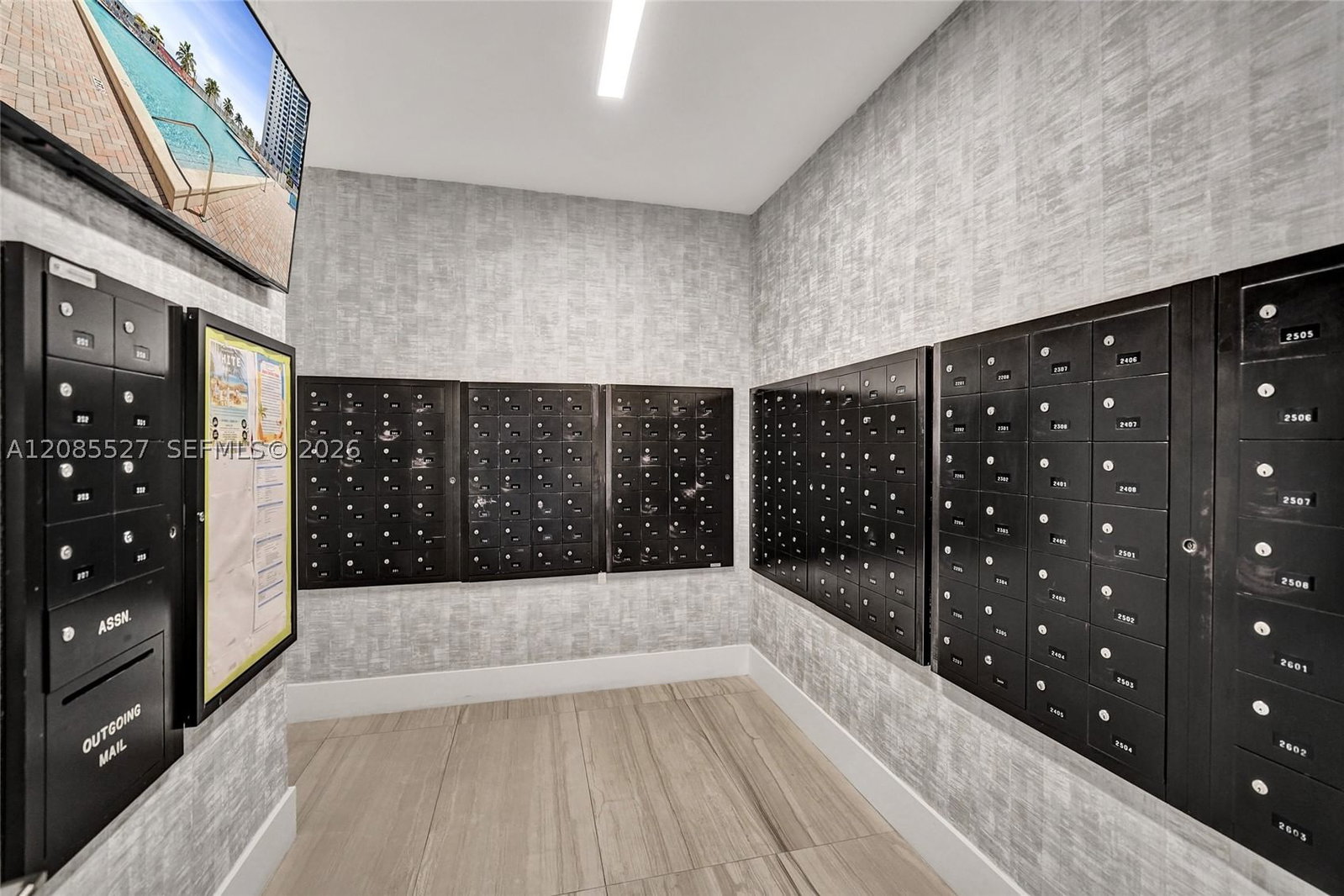 Real estate property located at 2301 Ocean Dr #1608, Broward, Catania Condo, Hollywood, FL