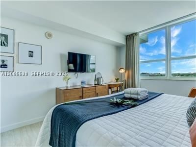 Real estate property located at 2889 Mcfarlane Rd #1512, Miami-dade, Mutiny Park Condo, Miami, FL