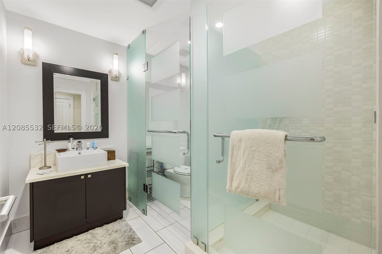 Real estate property located at 5300 87th Ave #1512, Miami-dade, The Blue A Resort Hotel C, Doral, FL