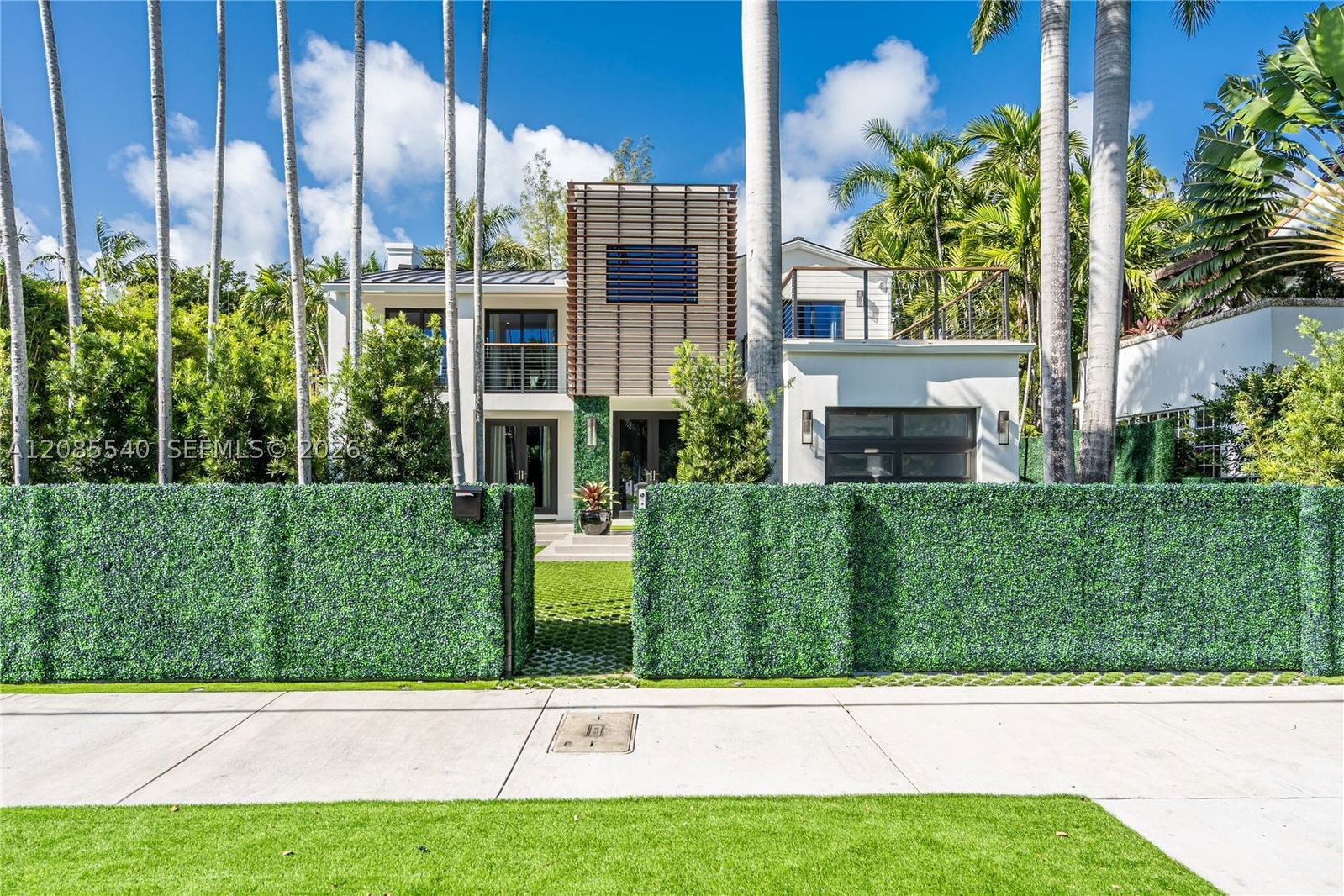 Real estate property located at 2802 Prairie Ave, Miami-dade, Mid Golf Sub 1st Addn, Miami Beach, FL