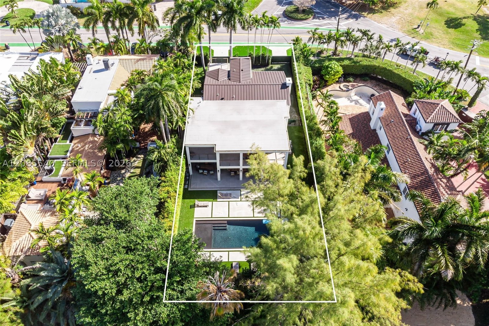 Real estate property located at 2802 Prairie Ave, Miami-dade, Mid Golf Sub 1st Addn, Miami Beach, FL