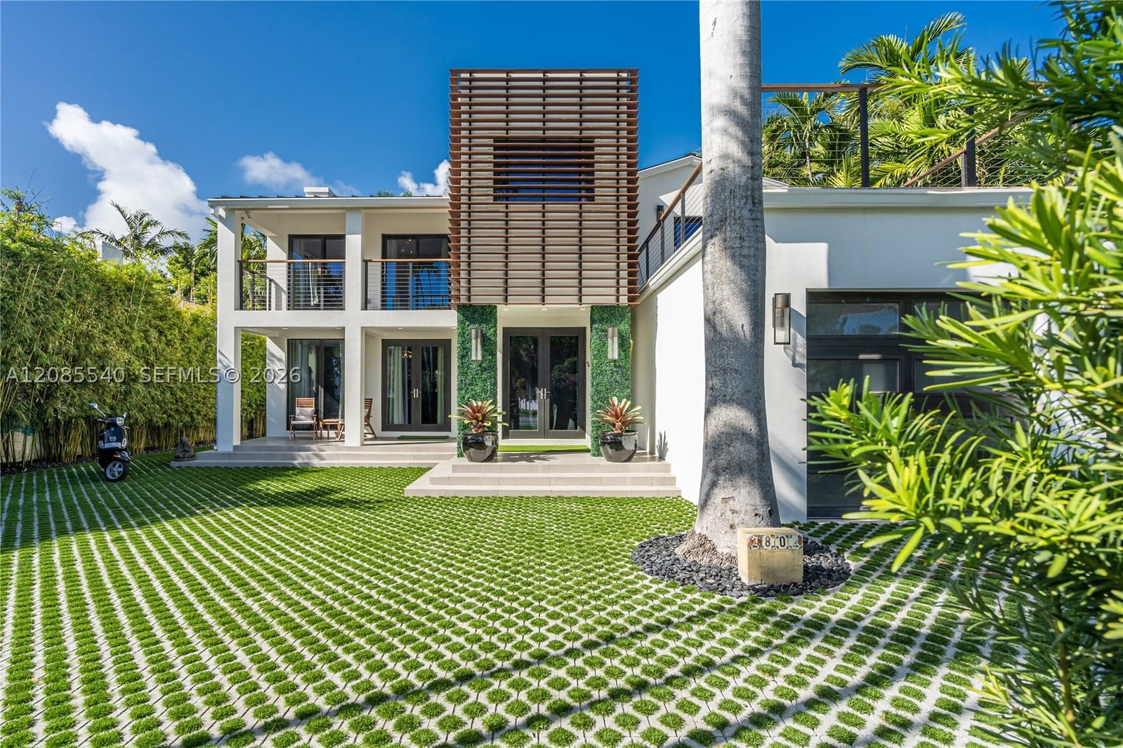 Real estate property located at 2802 Prairie Ave, Miami-dade, Mid Golf Sub 1st Addn, Miami Beach, FL